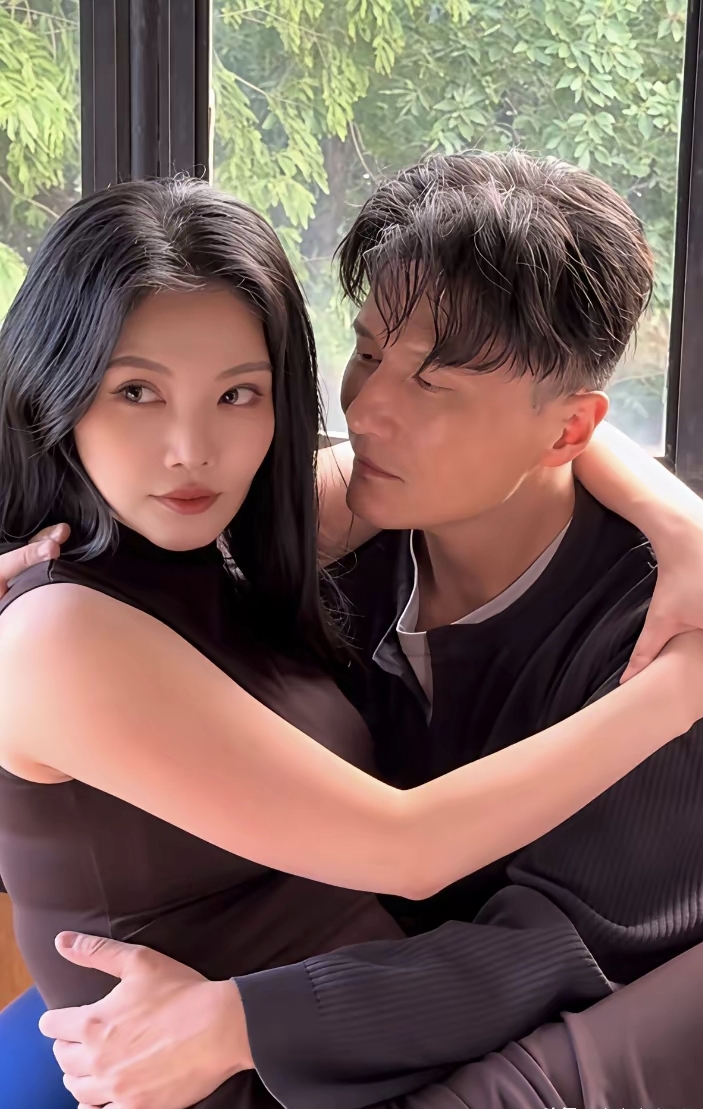 娱乐圈情感路透_51黑料网吃瓜不打烊,_海外知名作者债务争议