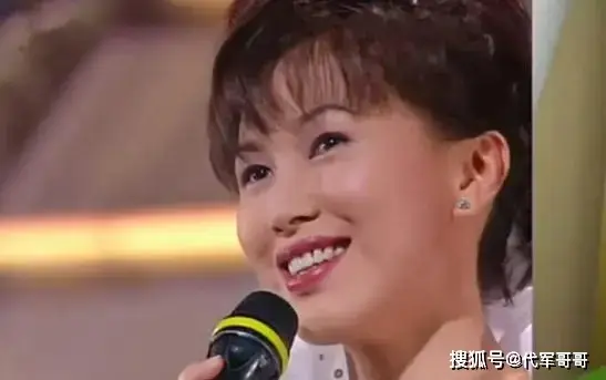 流落街头女明星_陈秀雯 替夫还债 娱乐圈女明星