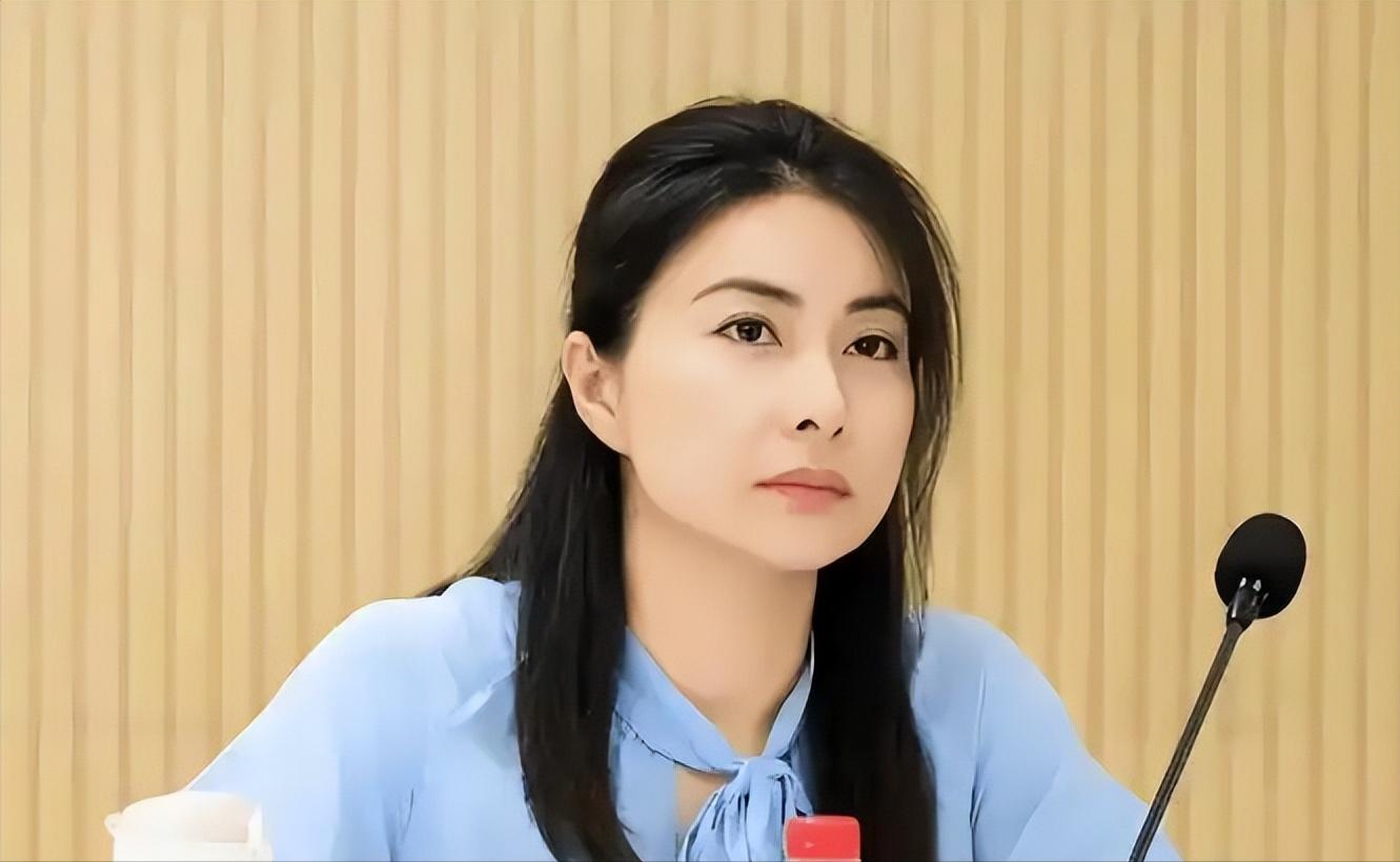 明星出轨社会**热点,_网红偷税漏税曝光_娱乐圈法律红线事件