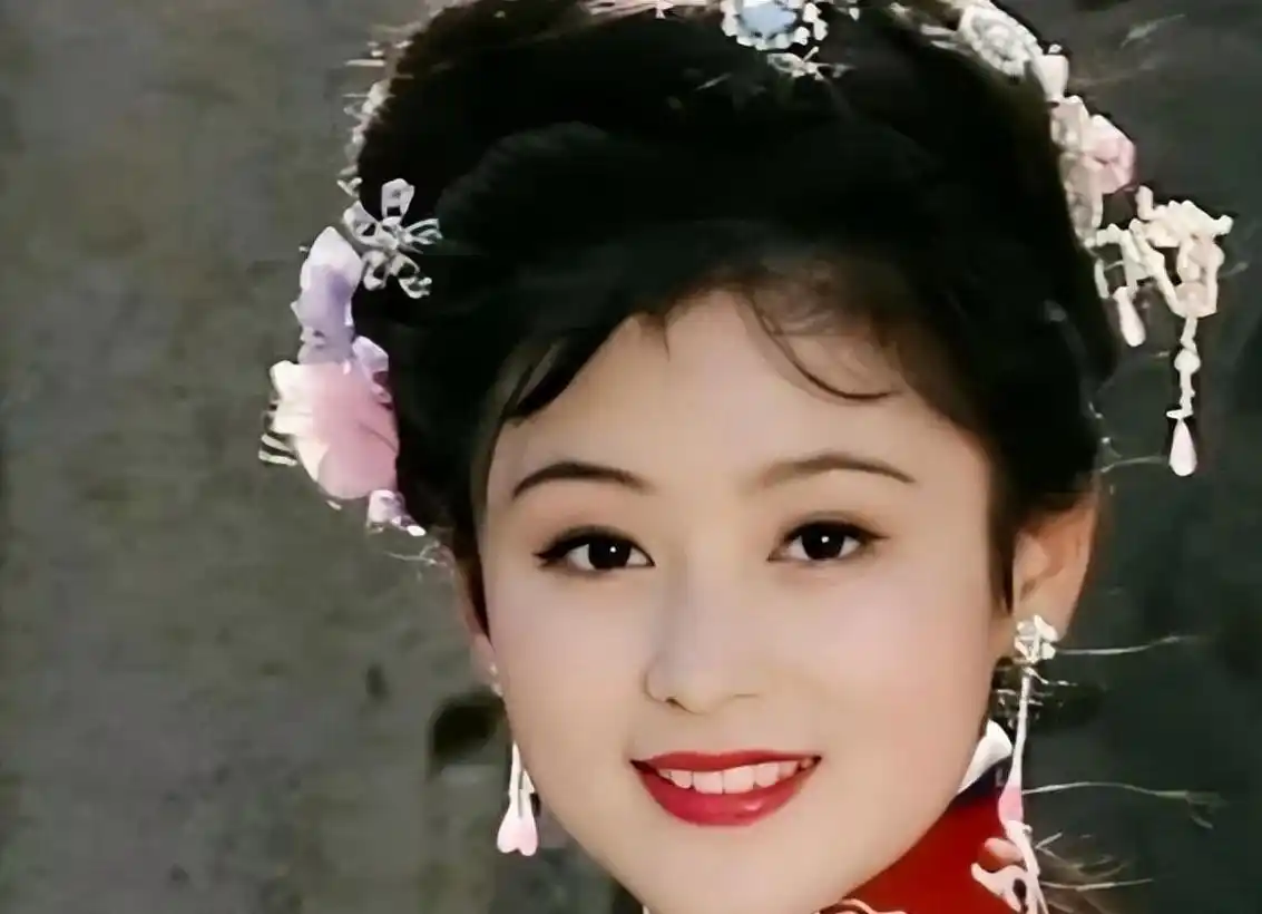 天生富贵相女星_景甜郭晶晶刘亦菲朱珠许晴陈红_旺夫面相的女明星