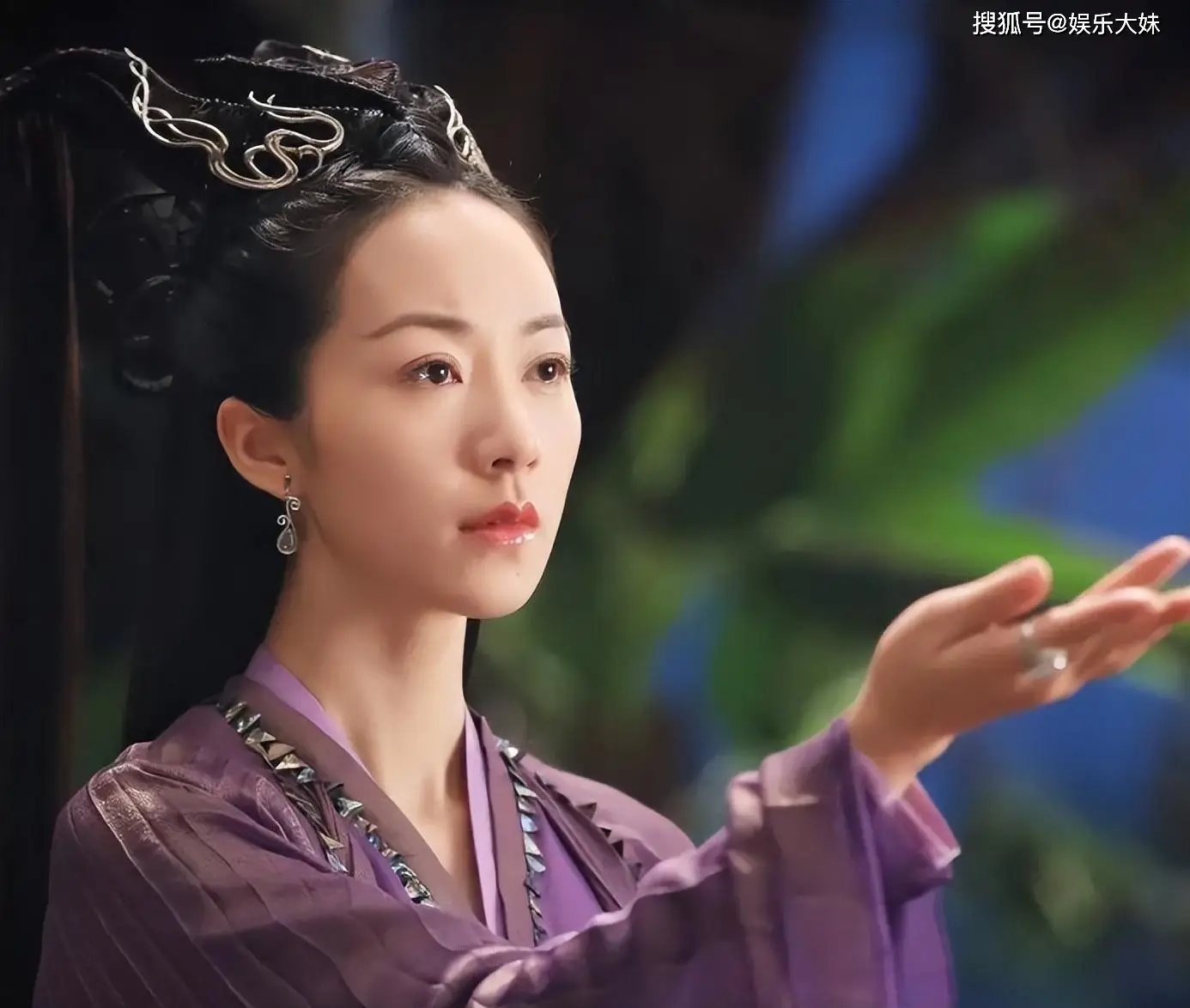 女明星艺术写真_娱乐圈干净女明星_实力派女演员形象